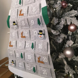 Samuel Alexander 45Cm X 115Cm Felt Santa Advent Calendar Christmas Decoration In Grey - thumbnail 6