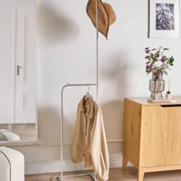 Wyld And Coco Freestanding 171Cm Silver Iron Clothes Rail - Compact Coat Stand For Hallways, Bedrooms And Utility Rooms - thumbnail 2