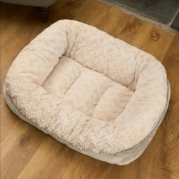 OHS Faux Fur Dog Bed Washable Plush Soft Fleece Ribbed Pet Basket Cushion Warm Cosy - thumbnail 5