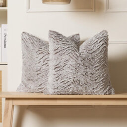 OHS 4 Pack Two Tone Faux Fur Fleece Cushion Covers, Natural - 45 X 45Cm - thumbnail 4
