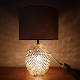 K Living Chantelle Champagne Diamond Cut Pattern Glass Table Lamp, With Silver Metallic Finish And White Shade - thumbnail 8