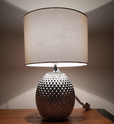 K Living Chantelle Champagne Diamond Cut Pattern Glass Table Lamp, With Silver Metallic Finish And White Shade - thumbnail 9