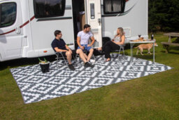 Valiant Outdoor Xl Waterproof Rug For Gardens, Patio And Decking 9Ft X 12Ft (360Cm X 270Cm) - thumbnail 7
