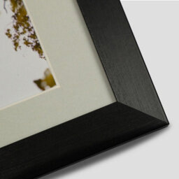 Triple Portrait Photo Frame Black With Three 3.5X2.5 Soft White Picture Mount - thumbnail 5