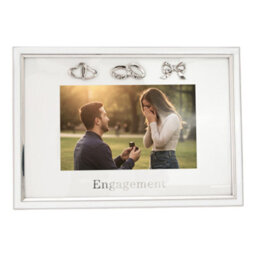 Happy Homewares Modern Engagement 4X6 Photo Frame In Nickel Plating With Double Rings - thumbnail 3