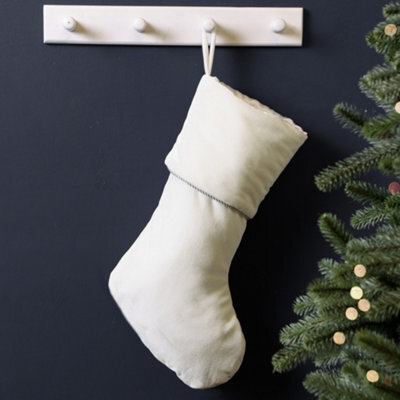Dibor Set Of 2 Traditional Red Berkeley Velvet Xmas Gift Decoration Christmas Stocking For Kids - image 1