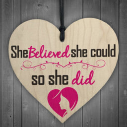 Red Ocean She Believed She Could So She Did Wooden Hanging Heart Gift Sign - thumbnail 1