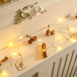 Globrite Christmas Garland - 2M, 20 Led - Warm White - Twig Pine Cones Design Battery Operated Indoor Outdoor Decorations - thumbnail 1