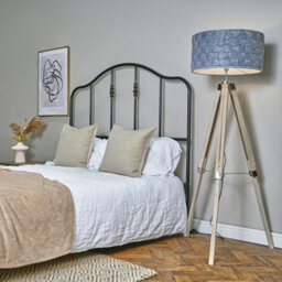 Valuelights Clipper Distressed Wood And Silver Chrome Tripod Floor Lamp With Grey Felt Weave Light Shade - thumbnail 2