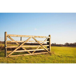 Ruby UK Ruby Diamond Brace Wooden Field Gate Pressure Treated Farm Field Entrance 1.5M Wide X 1.2M (5 Rails) High - thumbnail 2