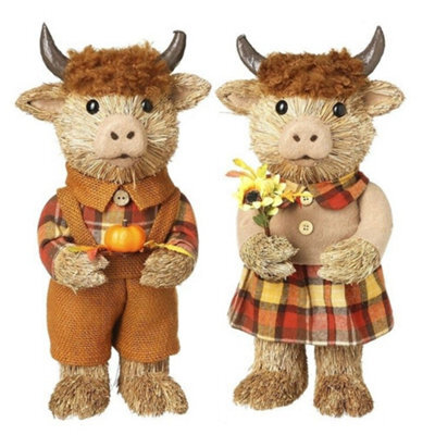 Set Of 2 Straw Highland Cows - Autumn Pumpkin Decor