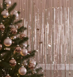 Decoris 4X Blush Pink Lametta Foil Tinsel Garland Strand Christmas 50Cm X 40Cm - thumbnail 2