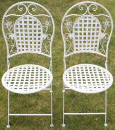 2 X Maribelle Folding Round Outdoor Garden Patio Chair White Floral Furniture - thumbnail 3