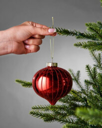 WeRChristmas Christmas Red Glass Christmas Baubles, 6 Pack, 10 Cm - thumbnail 3