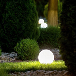 Beliani 26Cm Outdoor Led Ball Lamp Ip67 Waterproof With Remote, 16 Colours And 12H Battery - thumbnail 1