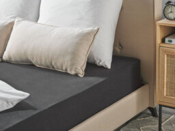Beliani Fitted Sheet Hofuf 180 X 200 Cm Cotton Black - thumbnail 2