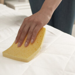 Slumberdown Waterproof Teflon Mattress Protector Durable, Stain-Resistant & Breathable Cover, Double - thumbnail 3