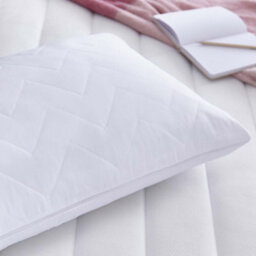 Silentnight Perfect Pillow - Adjustable Height To Suit Back, Front And Side Sleepers - thumbnail 3