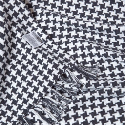 Homescapes Black Houndstooth 100% Cotton Bedspread Throw, 255Cm X 360Cm - thumbnail 8