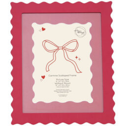 Deenz Carmine Adorable Scalloped Pink Photo Frame 8 X 6 Inches Easy Picture Hanging Decorative Border Great Gift Glass 30 X 25 Cm - thumbnail 1