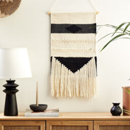 Beliani Handwoven Beige Cotton Wall Hanging With Tassels, Black Geometric Pattern, 44 X 107 Cm - thumbnail 2