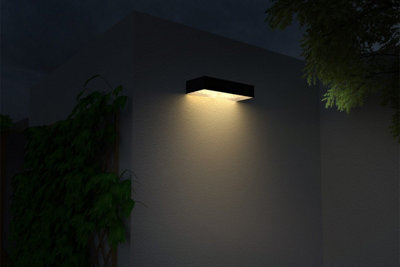 Nightsearcher Nexsun 800 Lumen Wall Mounted Solar Security Brick Light - 5 Year Warranty - image 1
