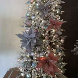 Samuel Alexander 50Cm Silver Velvet Poinsettia Stem With Glitter Christmas Decoration - thumbnail 6