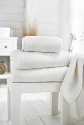 Deyongs Palazzo Ultimate Plush Cotton Towels - thumbnail 1