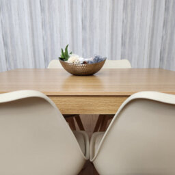 Kosy Koala Dining Table Set Oak Effect Table With 4 Cream Plastic Chairs Dining Room Furniture - thumbnail 8