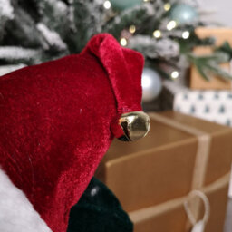 Samuel Alexander 40Cm Red Standing Santa With Gift Sack Christmas Indoor Decoration - thumbnail 4