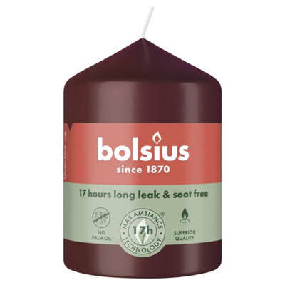 Bolsius Velvet Red Essentials Pillar Candle