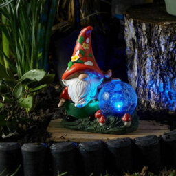 Marco Paul Solar Powered Woodland Wizard Led Light Up Garden Ornament - thumbnail 3