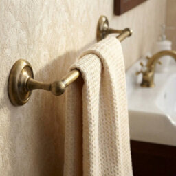 Bisk 610mm Retro Bathroom Bath Rack Single Towel Bar Hanger Antique Brass Wall Mounted - thumbnail 3