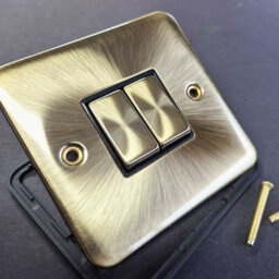 Curved Antique Brass 3 Gang 2 Way Led 100W Trailing Edge Dimmer Light Switch - Se Home - thumbnail 4