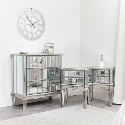 Melody Maison Bedroom Furniture, Silver Mirrored Chest Of Drawers & Pair Of Bedside Tables - Tiffany Range - image 1