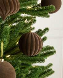 Werchristmas Set Of 9 Velvet Baubles, Mocha, 10 Cm - thumbnail 4