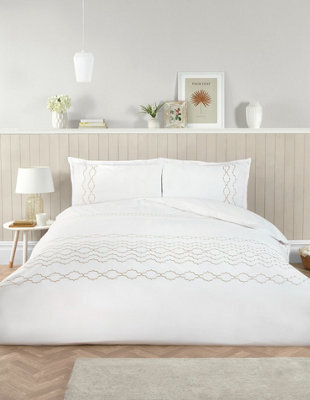 Rapport Home Modena Geo Polycotton Duvet Cover Set With Pillowcase Super King - image 1
