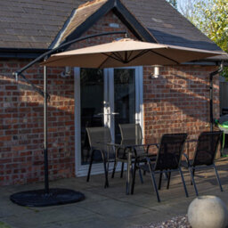Samuel Alexander Outdoor 4 Person Rectangular Glass Top Garden Dining Table Chairs With Beige Banana Parasol And Base
