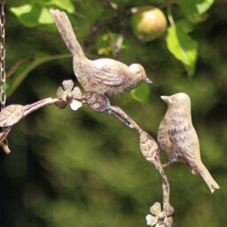 Dibor Vintage Hanging Heart Facing Garden Bird Feeder Bird Dish - thumbnail 3