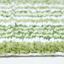 Homescapes Handloomed Striped Cotton Green Bath Mat - thumbnail 3