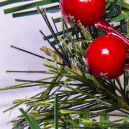 Christmas Tree World 50Cm Pre-Lit Decorated Mixed Pine Wreath Warm White/multicolour Leds - thumbnail 5