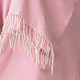 Luxury Living 100% Acrylic Throw - 150Cm X 125Cm - Pink - thumbnail 4