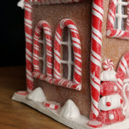 Samuel Alexander 20Cm Battery Operated Led Gingerbread Santa Candy Cabin Christmas Decoration - thumbnail 9