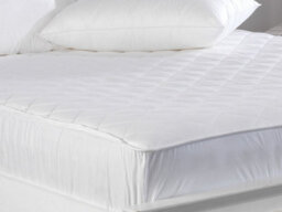 "Lancashire Textiles Super Soft 300Tc Deep Quilted Cotton Mattress Protector With 15"" (38Cm) Skirt - Single" - thumbnail 3