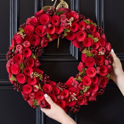 Dibor 42Cm Extra Large Red Rose Front Door Christmas Wreath With Tree Wreath Hanger - thumbnail 2