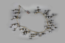 Shatchi 150Cm Pre-Lit Hanging Garland Decorations Silver Bells With 20 Warm White Leds - thumbnail 3