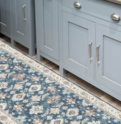 Blue Bordered Floral Rug For Bedroom, & Living Room, 7mm Thick Stain-Resistant Traditional Rug - 120Cm X 160Cm - thumbnail 2