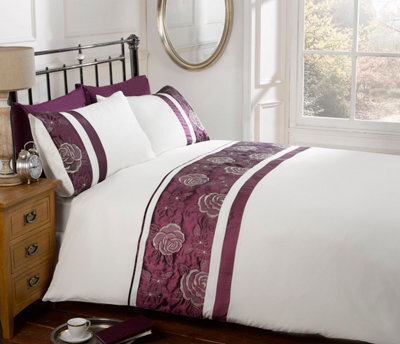 Rapport Home Lexi Polyester Duvet Set With Pillowcase