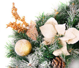 Best Artificial Christmas 60Cm Frosted Gold Wreath With 30 Bright White Led Battery Lights - thumbnail 3