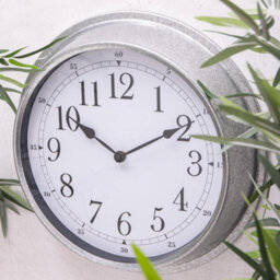 Annibells  Large Metal Garden Wall Clock Round Station Indoor / Outdoor Zinc Clock  (14305) - thumbnail 2